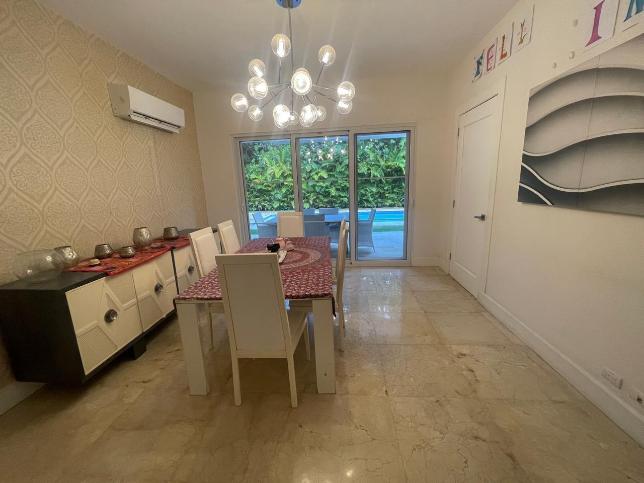 apartamentos - Casa en Venta Punta Cana Village  6