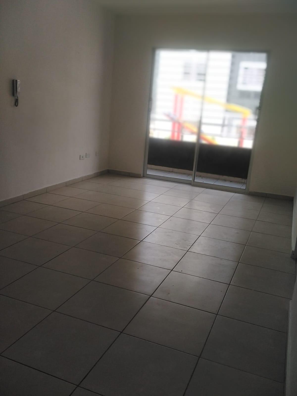 apartamentos - Residencial  Las Flores Ciudad Juan Bosch RD$ 3,6 Primer piso Negociable 4