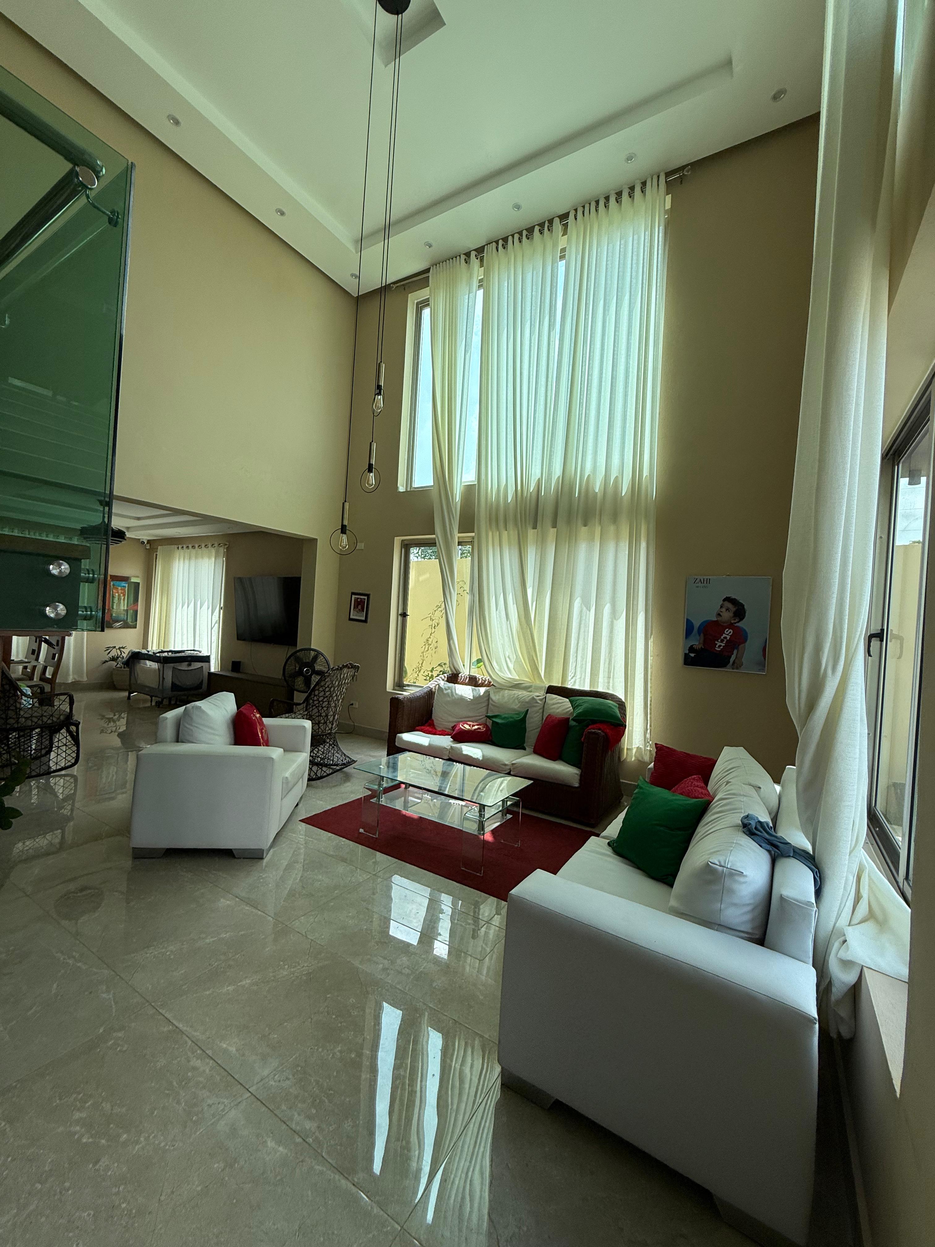 casas - CASA EN VENTA EN GURABO, SANTIAGO. 6