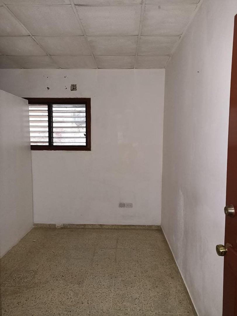 apartamentos - Alquiler Apartamento Estudio Sin Amueblar, Av Delgado, Gazcue, Santo Domingo 3