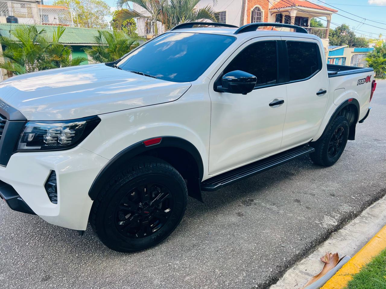 jeepetas y camionetas - Nissan frontier pro x 2022 3