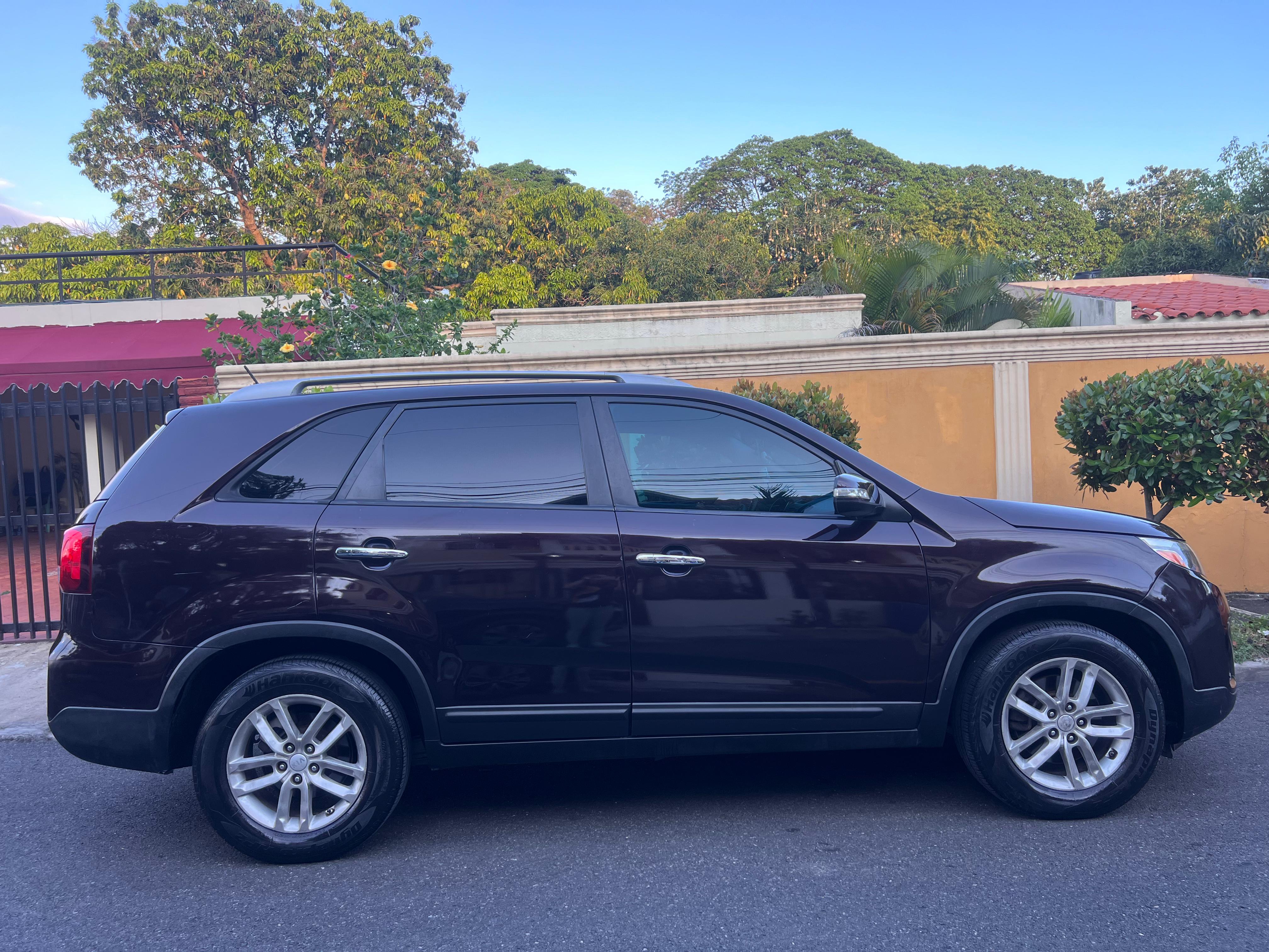 jeepetas y camionetas - kia sorento 2015 1