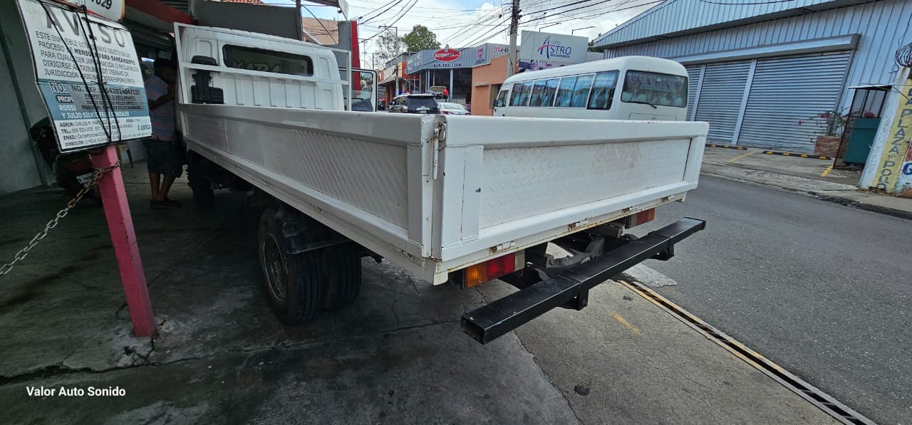 camiones y vehiculos pesados - Mitsubishi Canter 2006 5