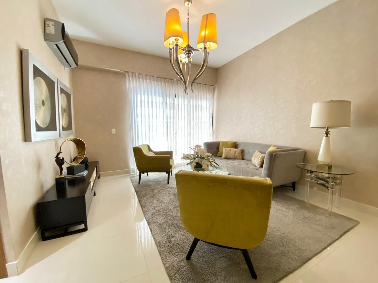 apartamentos - Alquiler Apartamento Amueblado en Cacicazgos