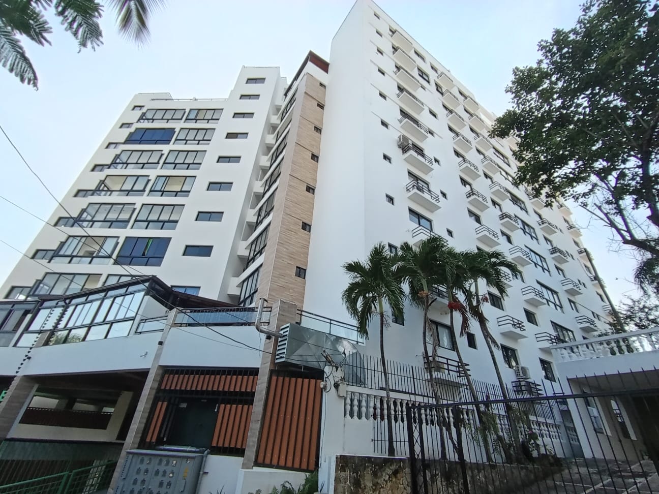 apartamentos - Alquilo Apto en Don Honorio Próximo a carrefour  0