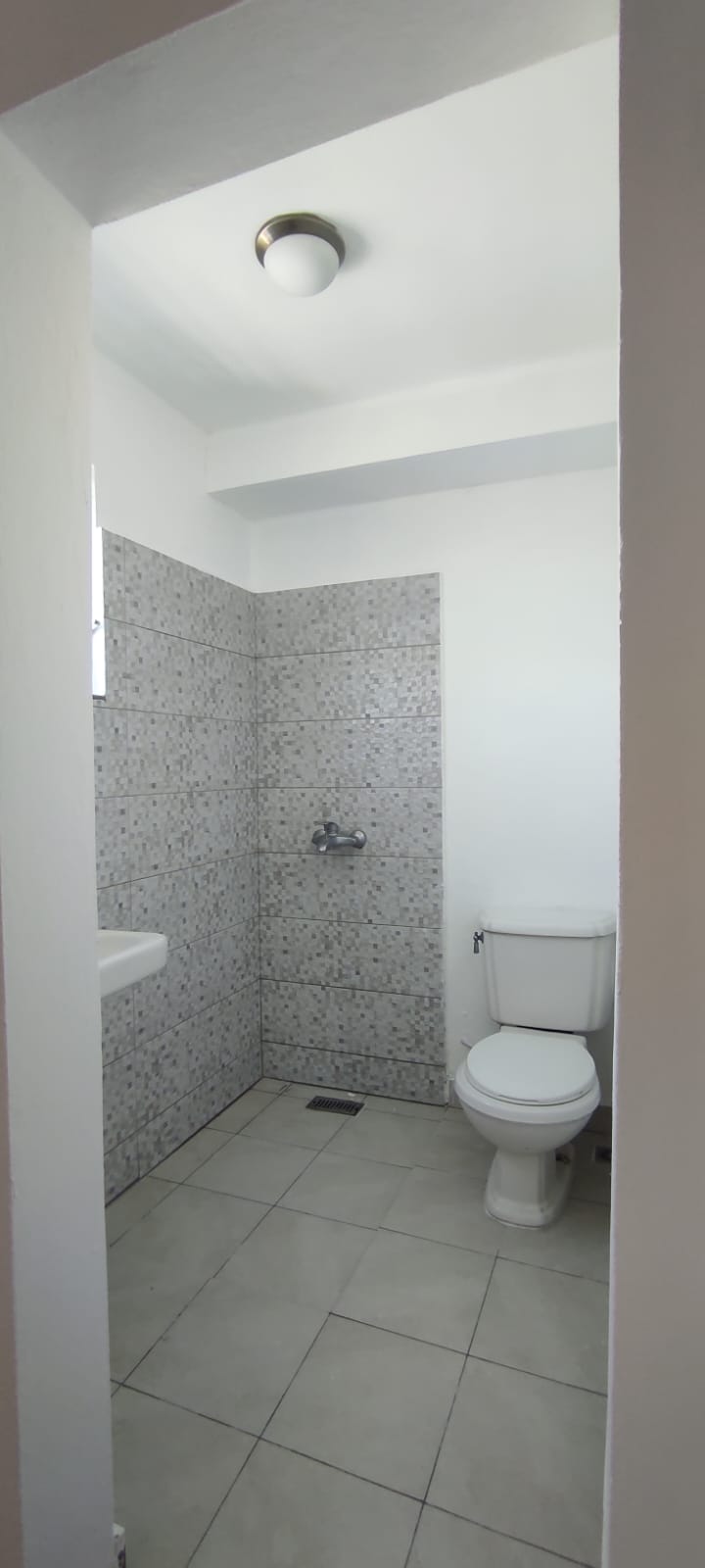 oficinas y locales comerciales - Oficina Bien Ubicada en la 27 de Febrero 120m2 8