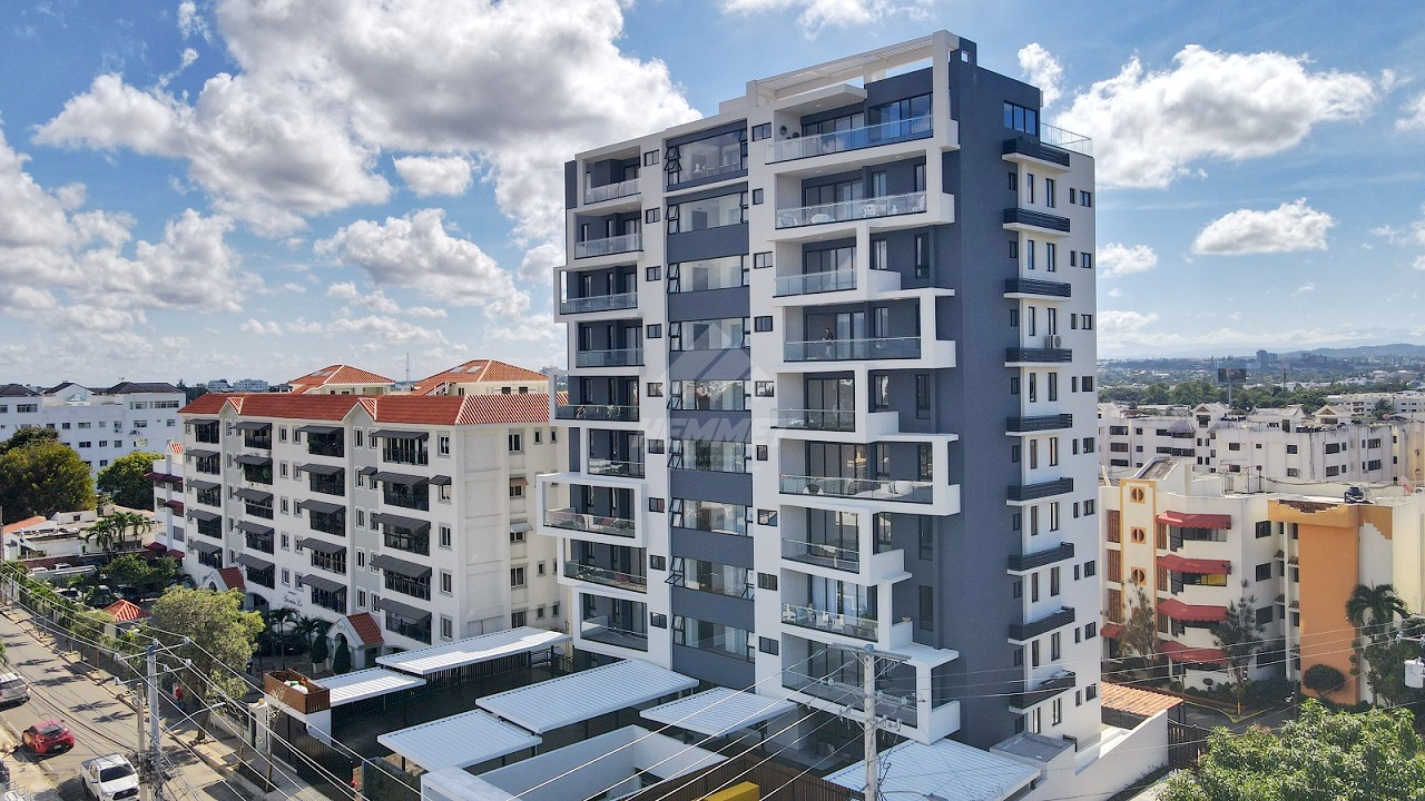 apartamentos - APARTAMENTO ROOFTOP Y PICUZZY VILLA OLGA STGO.  7