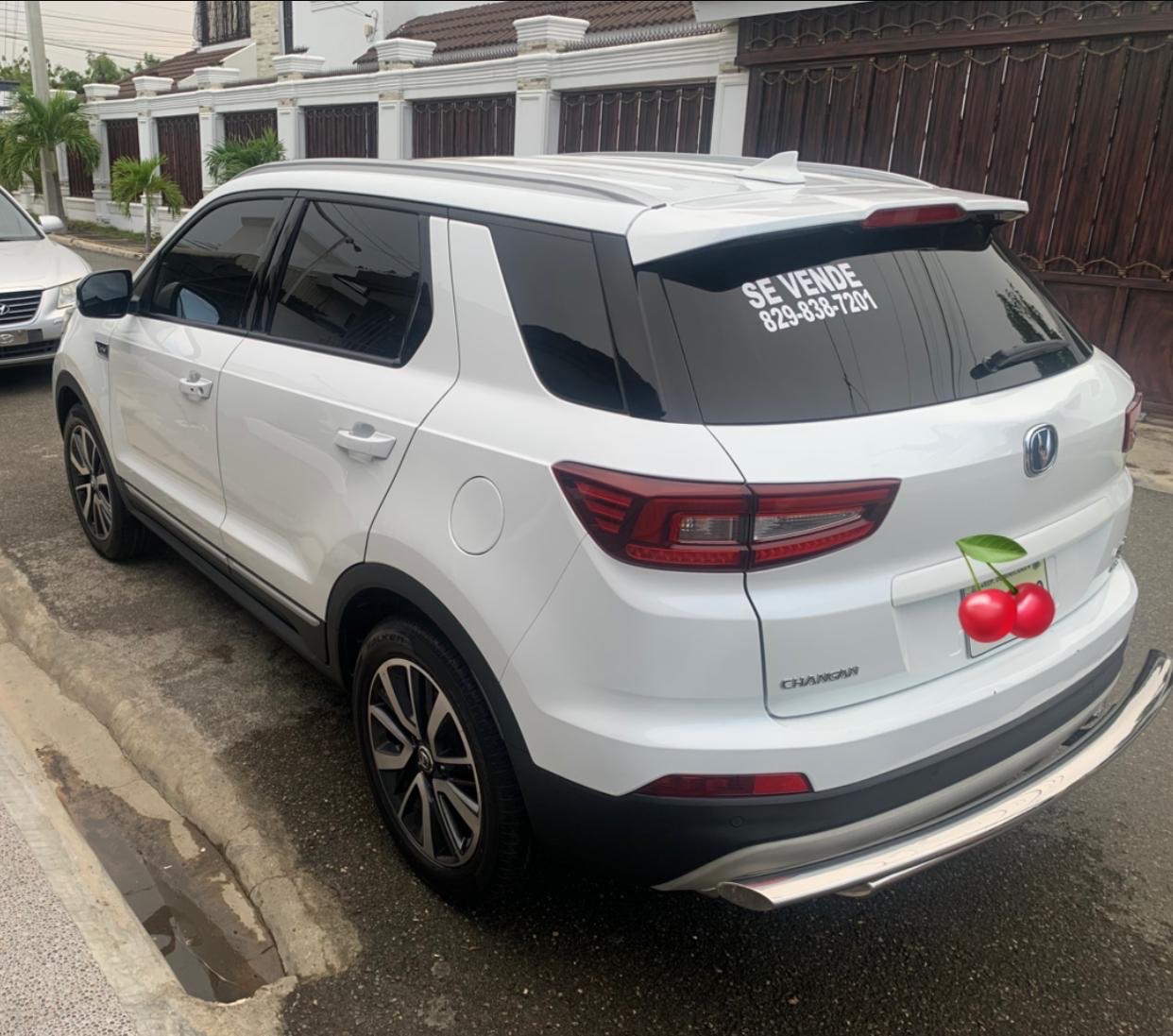 jeepetas y camionetas - Jeepeta Changan 2021 $930,000 negociable único dueño  0