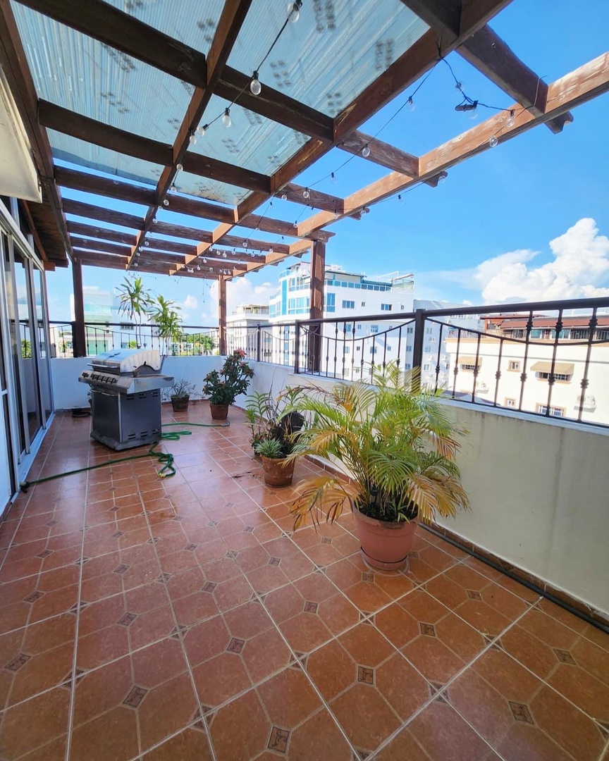 penthouses - Apartamento tipo PH en el millón, vendo Penthouse sin ascensor 