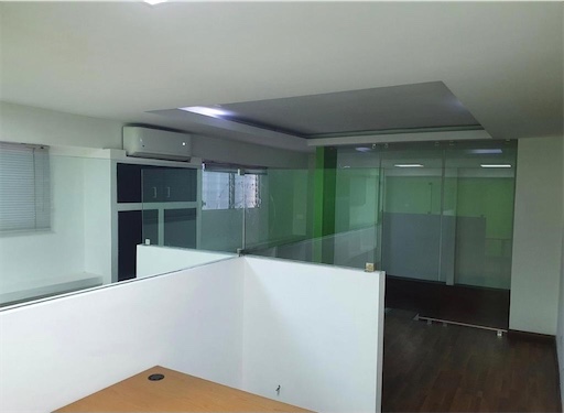 oficinas y locales comerciales - Local comercial en Piantini 8