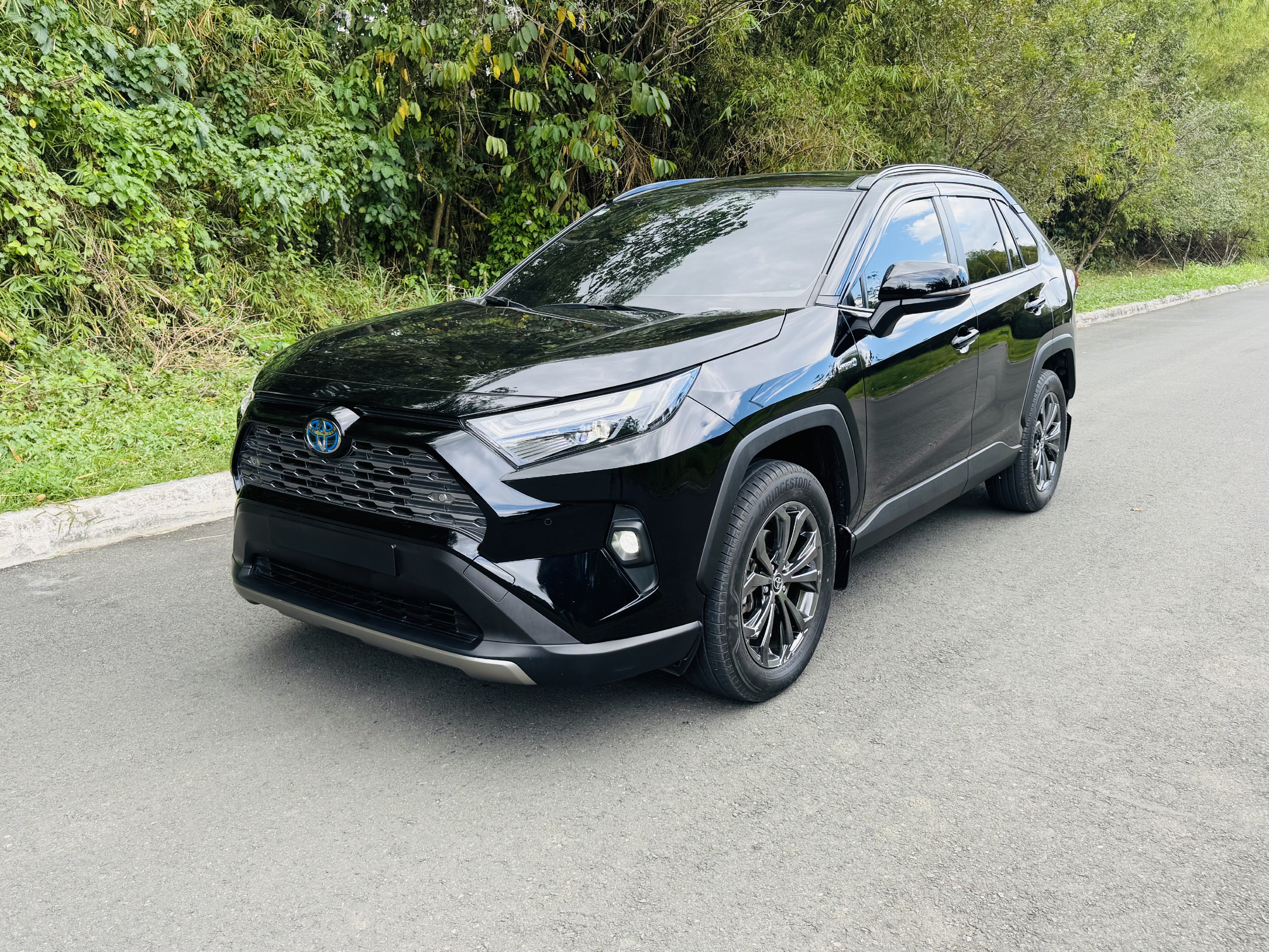 jeepetas y camionetas - TOYOTA RAV4 HYBRIDA 2023 ✅ 10,000km de USO