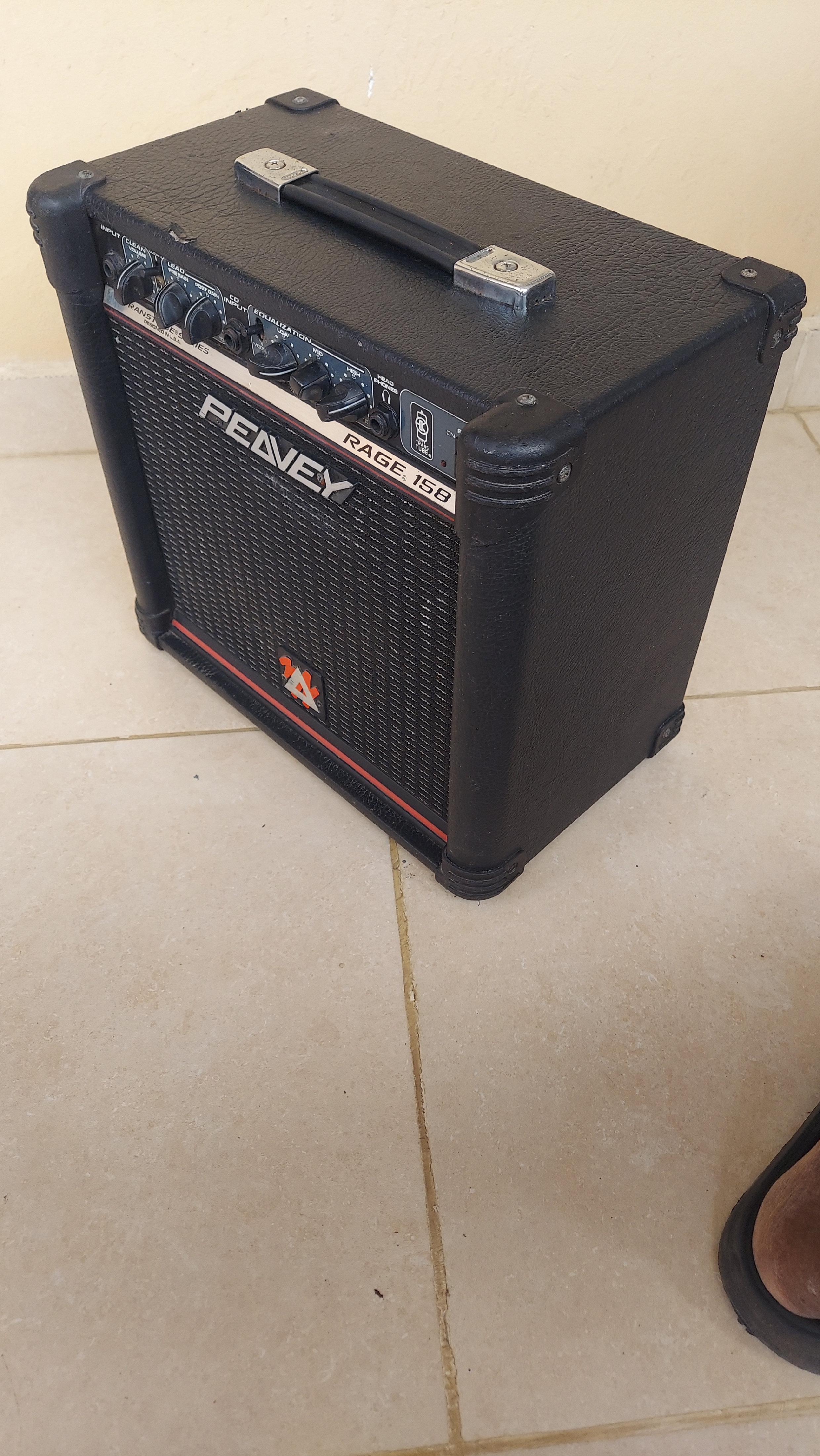 camaras y audio - AMPLIFICADOR DE GUITARRA 🎸 PEAVEY DE 40 WATTS  2