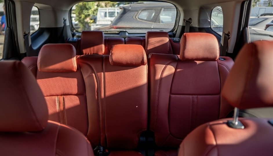jeepetas y camionetas - En garantía como Nueva kia carens 1