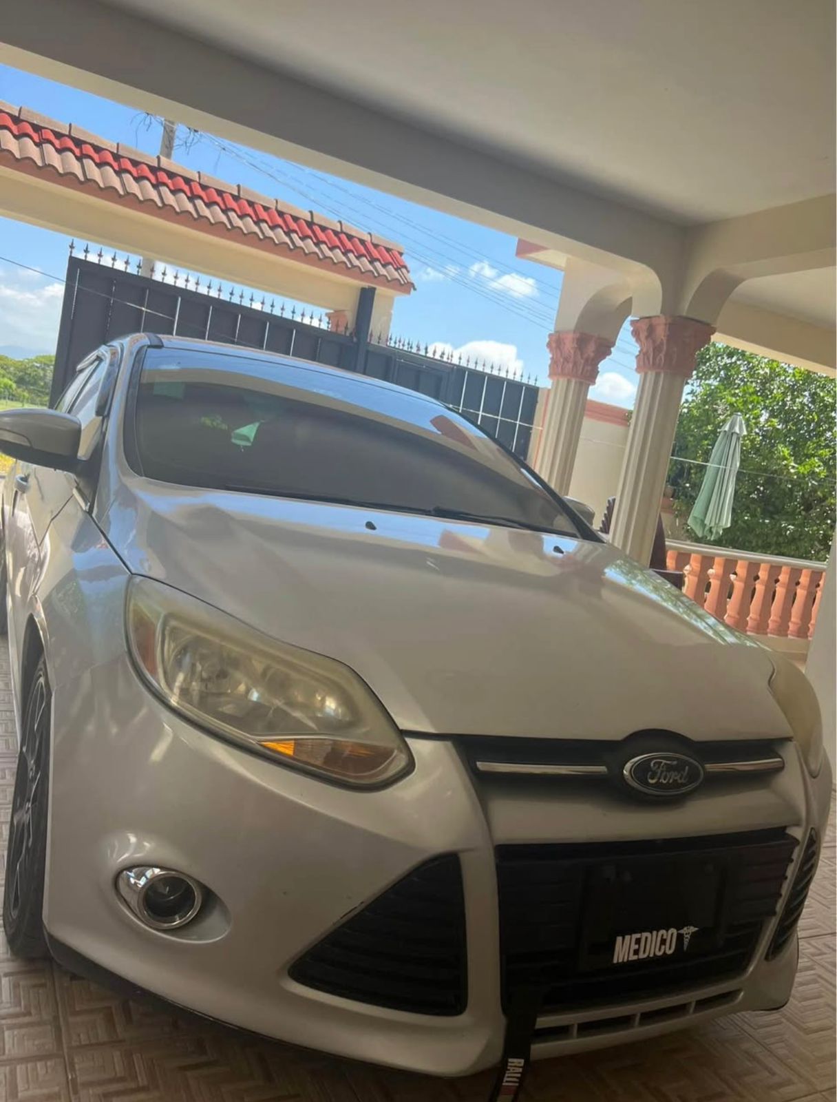 carros - Ford Focus 2013 en excelente estado, económico 4