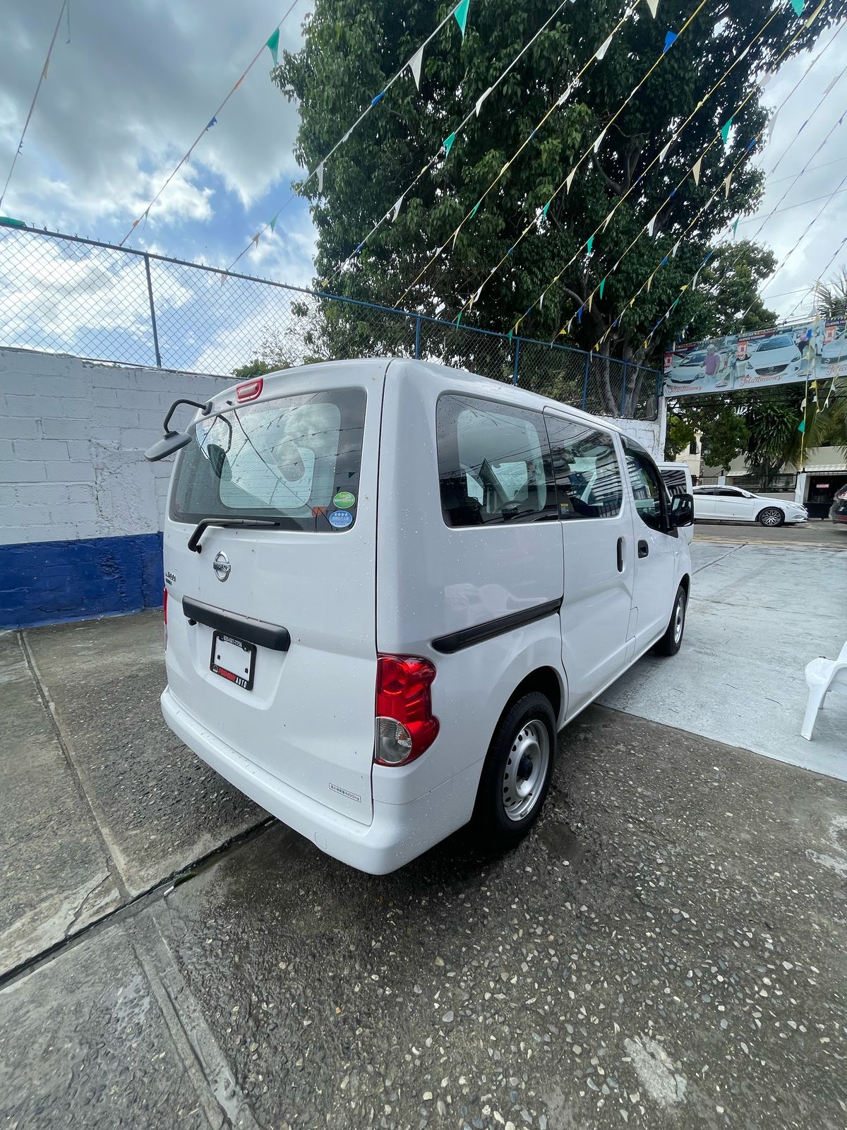 otros vehiculos - NISSAN NV200 VANETTE 4