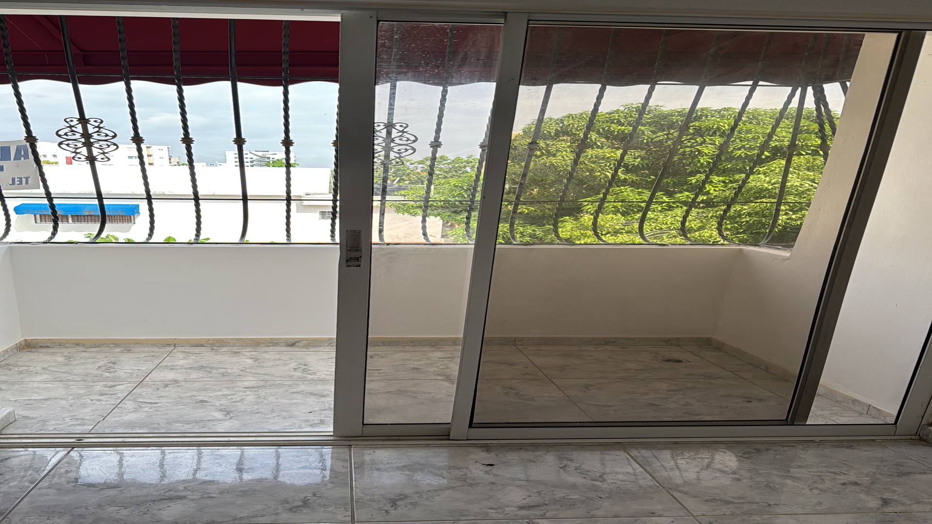 apartamentos - Se renta apartamento en Reparto de 3 Ojos
Santo Domingo Este
 4
