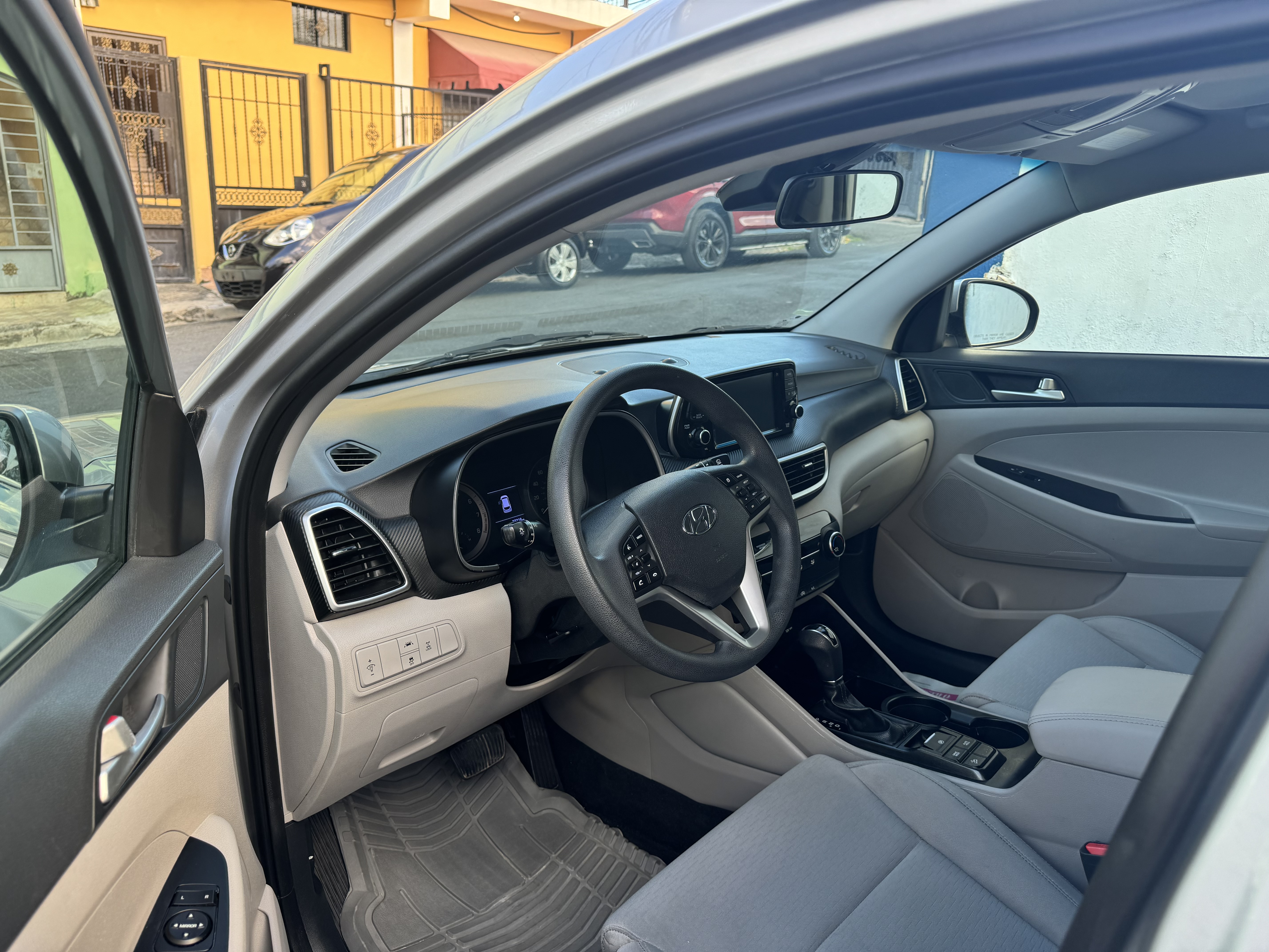 jeepetas y camionetas - Hyundai Tucson 2020 SE 2