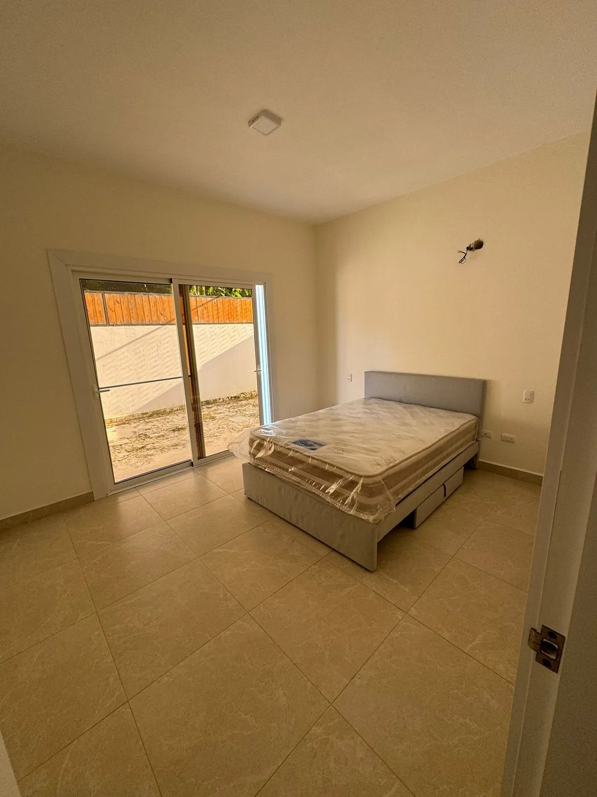apartamentos - APARTAMENTO CON PISCINA EN CABARETE CERCA DE PLAYA 1