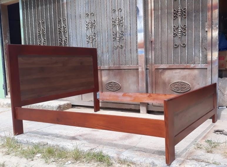 muebles y colchones - Base de cama en melamina  0