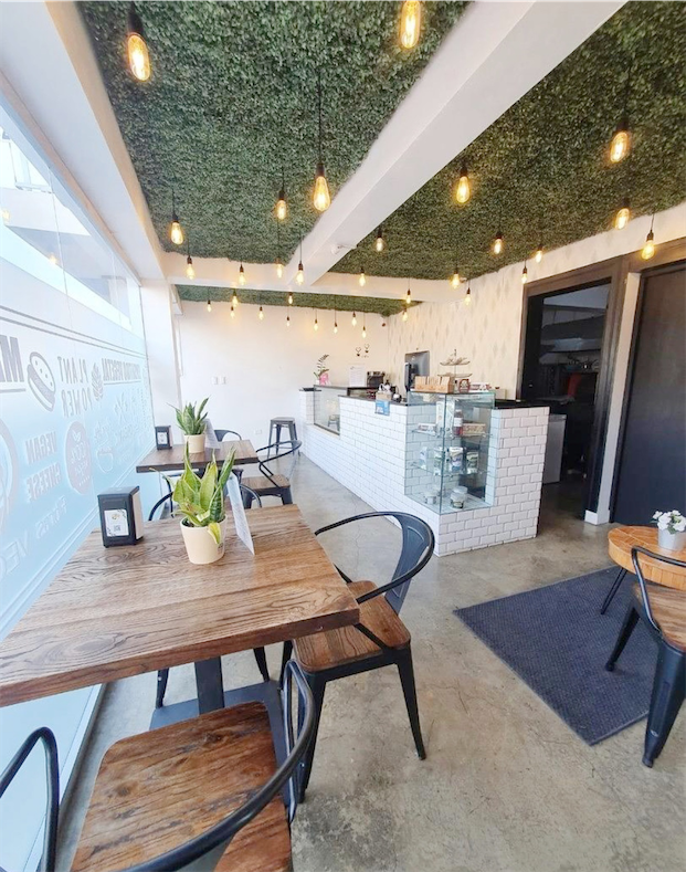 oficinas y locales comerciales - Local primer nivel céntrico 3