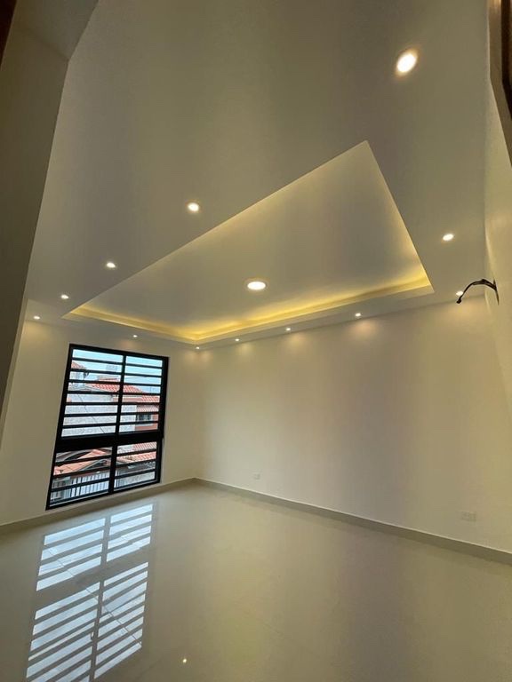 casas - Venta de casa en la autopista de San Isidro
Santo Domingo Este  0