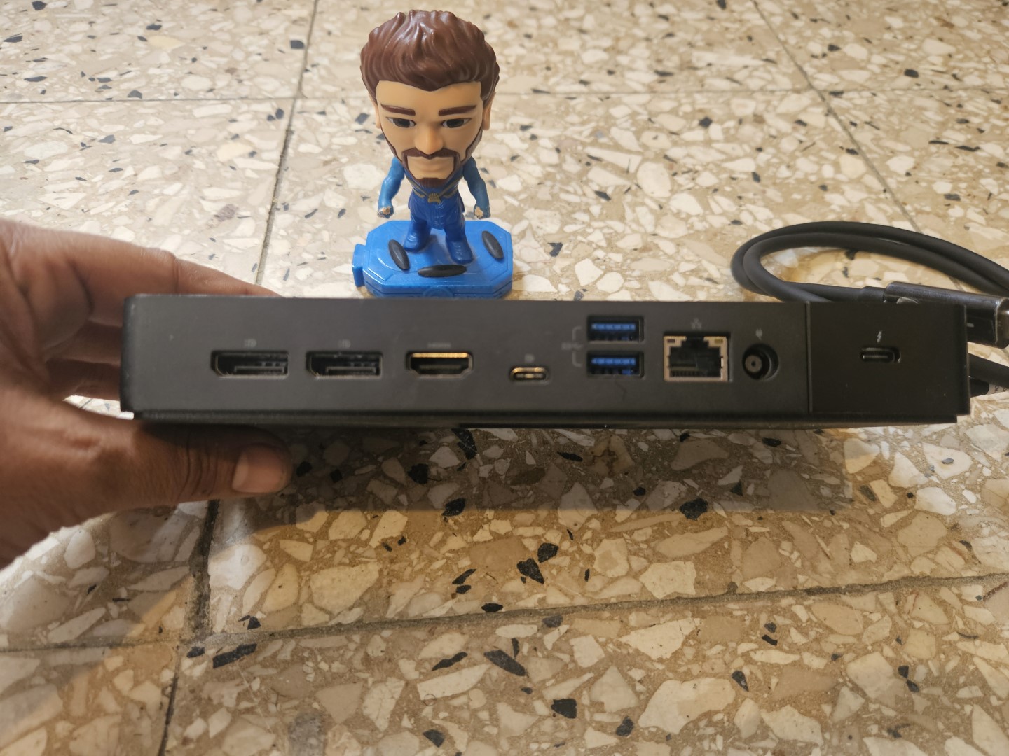 computadoras y laptops - Dell Docking WD19TBS 4