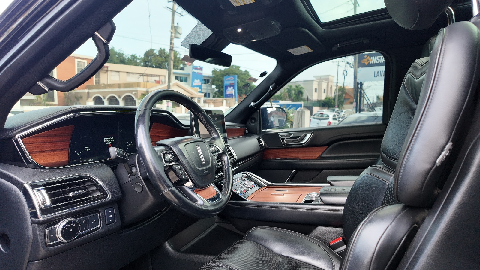 jeepetas y camionetas - LINCOLN NAVIGATOR 2018 5