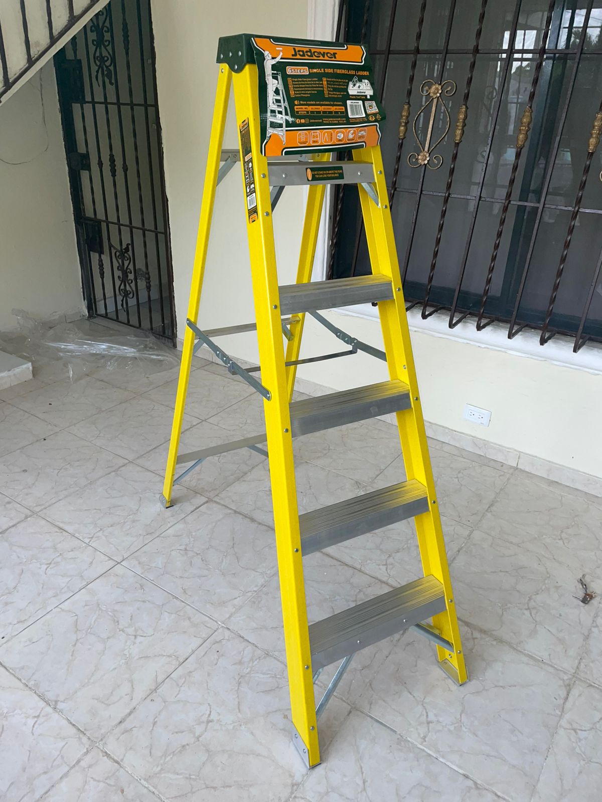 herramientas, jardines y exterior - Escalera tipo tijeras 6 niveles 0