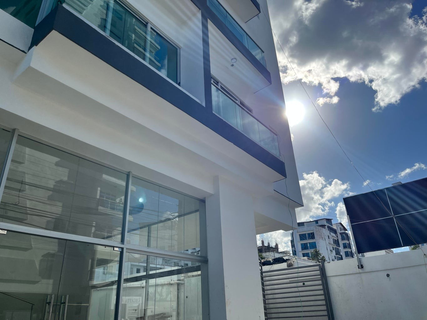 apartamentos -  Apartamento de Una habitación con acabados de Lujo en Venta 2