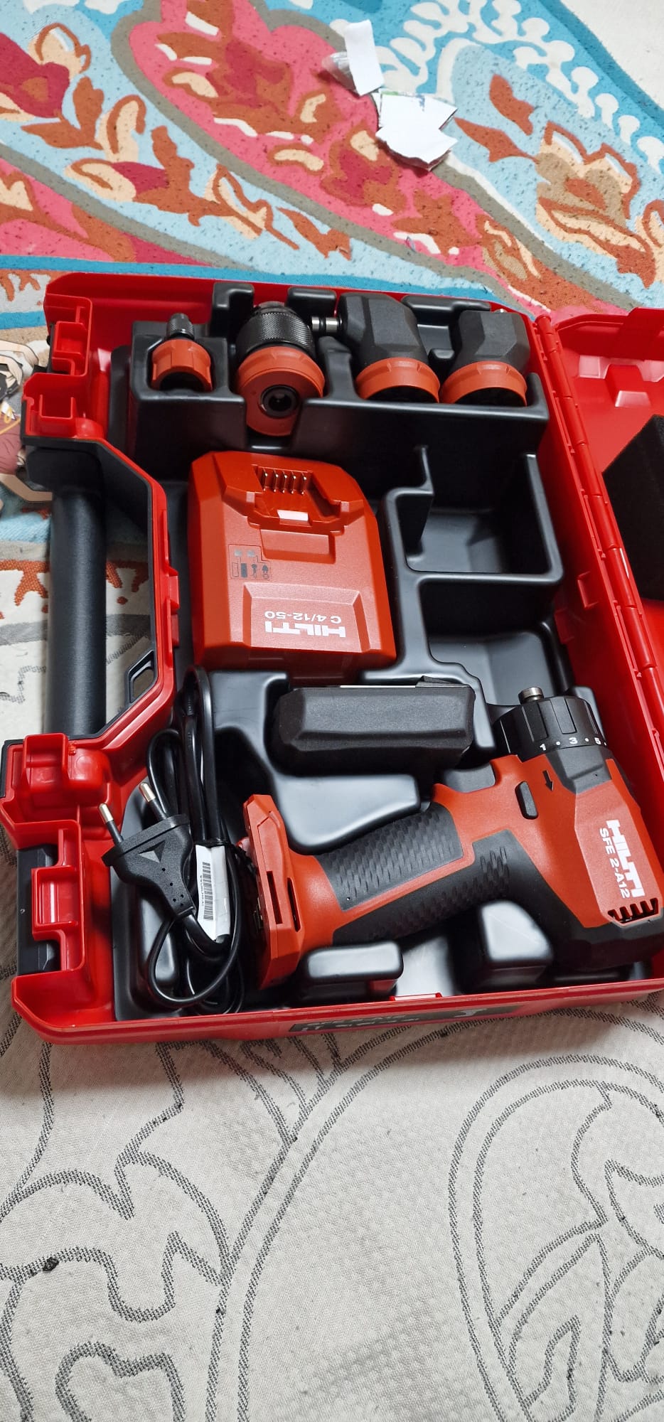herramientas, jardines y exterior - Taladro Atornillador Hilti con Múltiples Mandriles 0