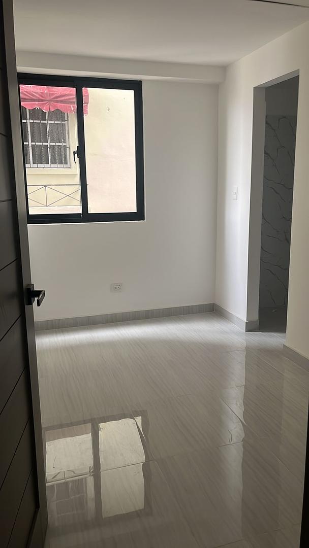 apartamentos - VENDO HERMOSO APARTAMENTO EN BELLA VISTA. 2