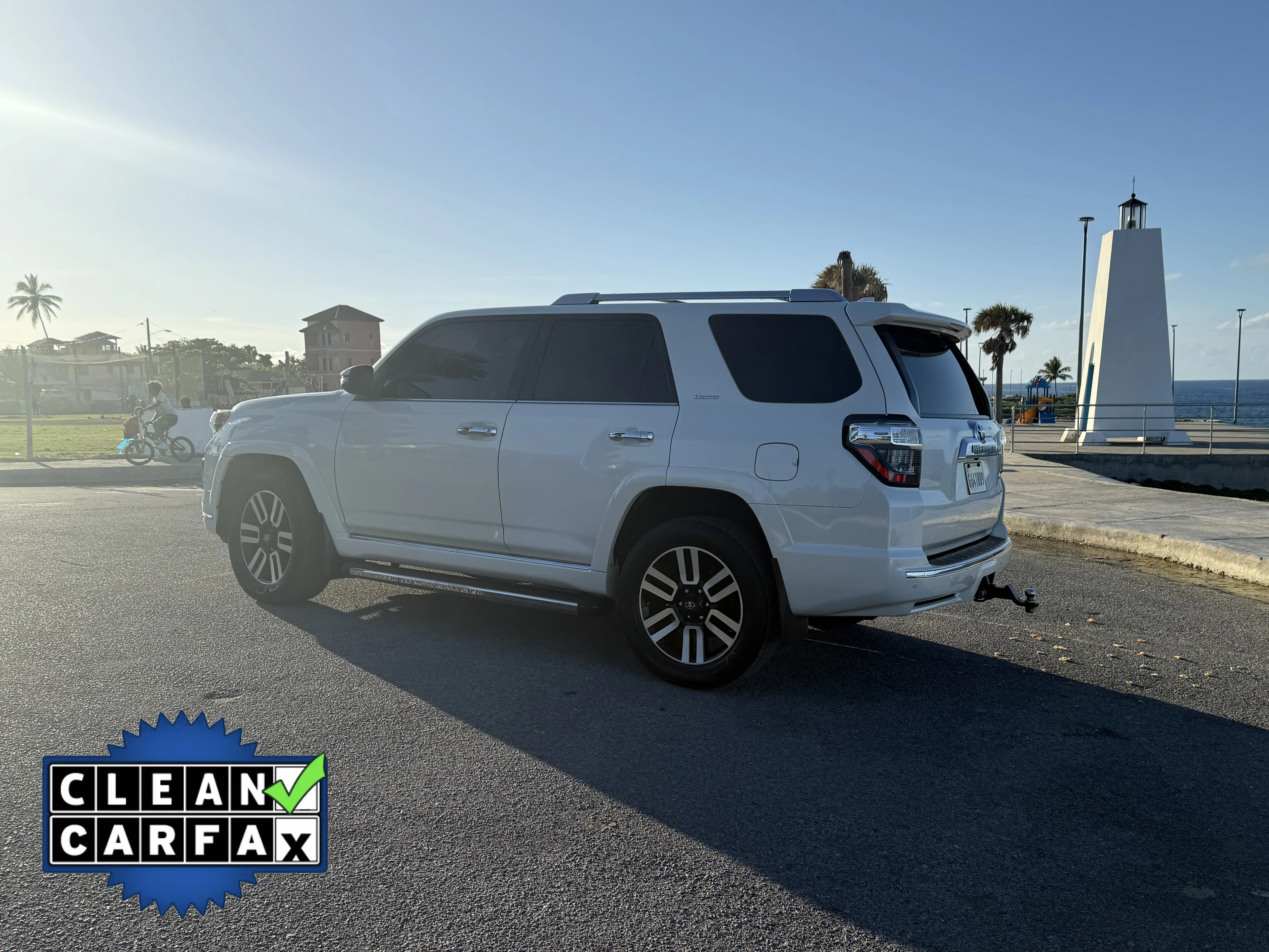 jeepetas y camionetas - Toyota 4Runner Limited 4x4 año 2020 Americana 5