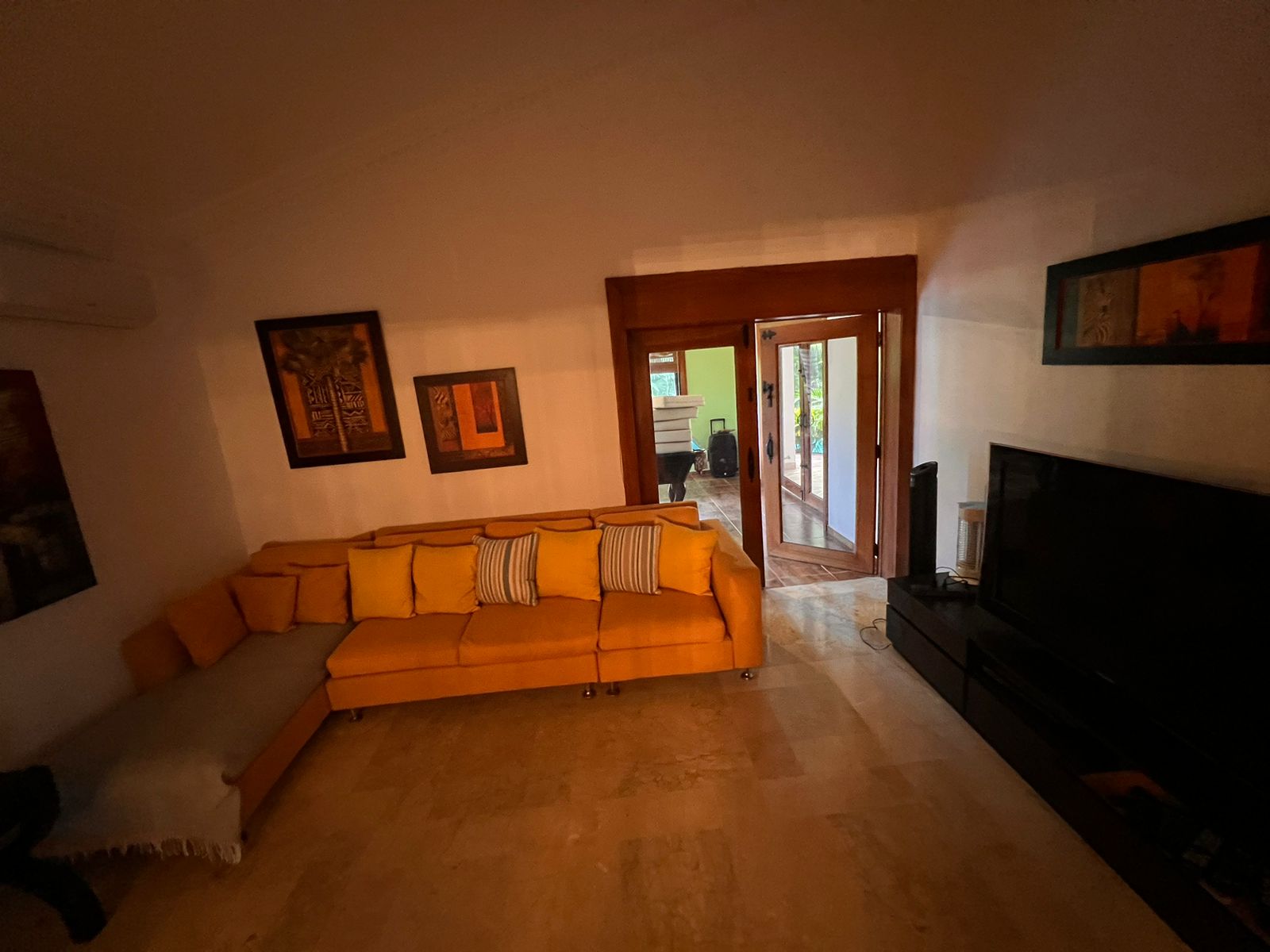 casas vacacionales y villas - Villa amueblada en Juan Dolio Metro Country Club 5