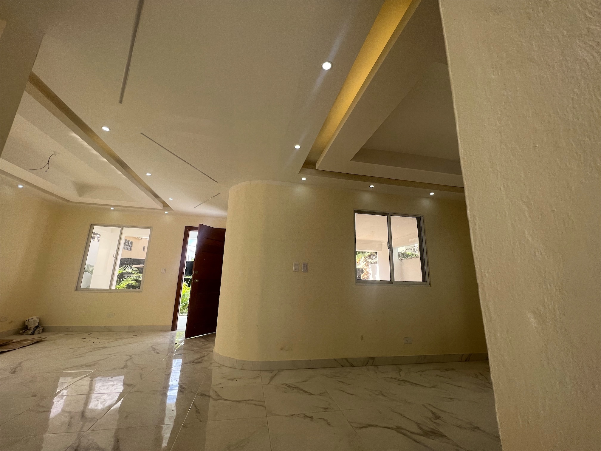 casas - Venta de casa de 2 niveles en la autopista de san Isidro brisa oriental 8