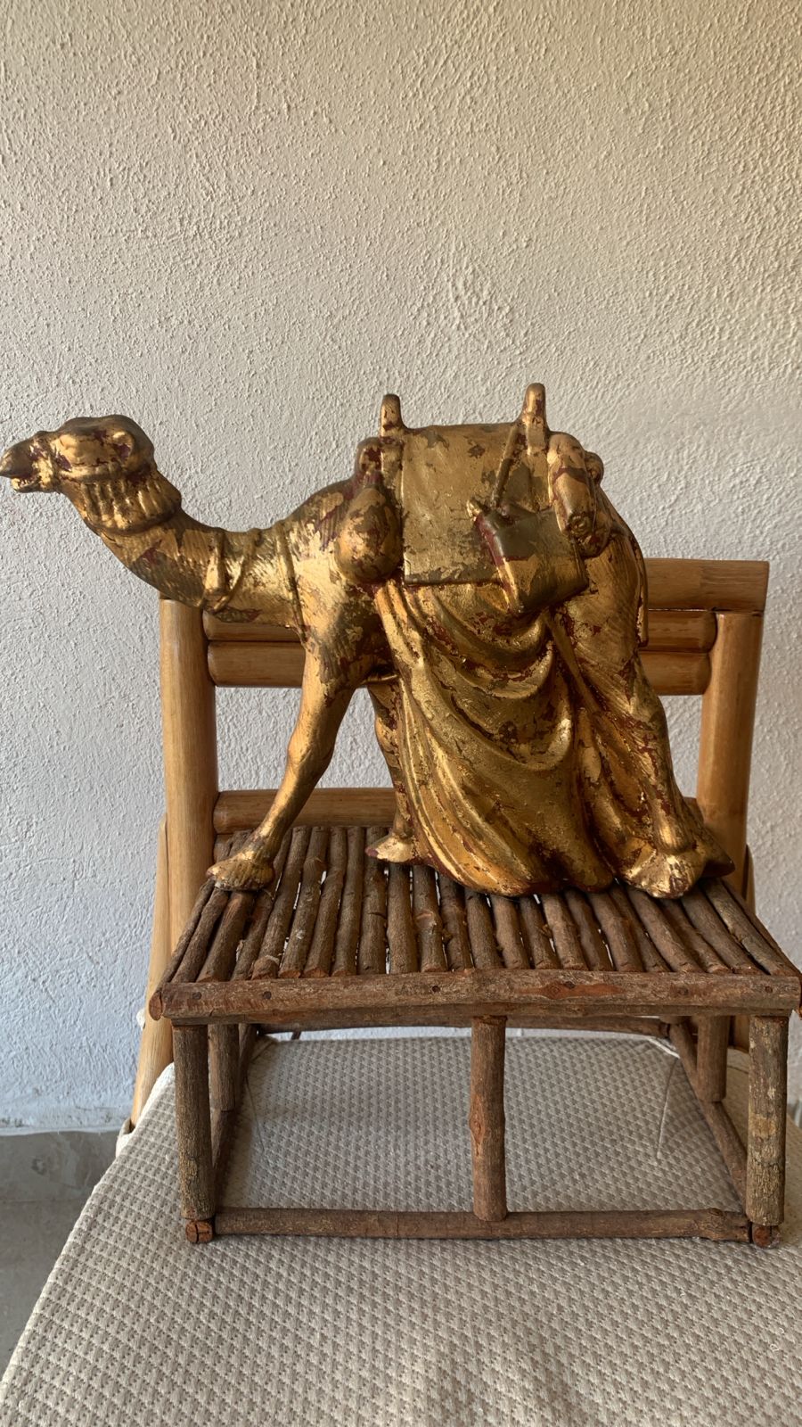 arte y antigüedades - Vendo este hermoso camello navideño 0