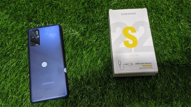 celulares y tabletas - samsung s20 FE  2