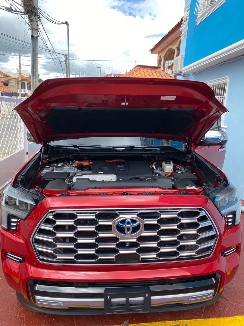 jeepetas y camionetas - Toyota Sequoia Capstone 2023 (FULL) Híbrida  8