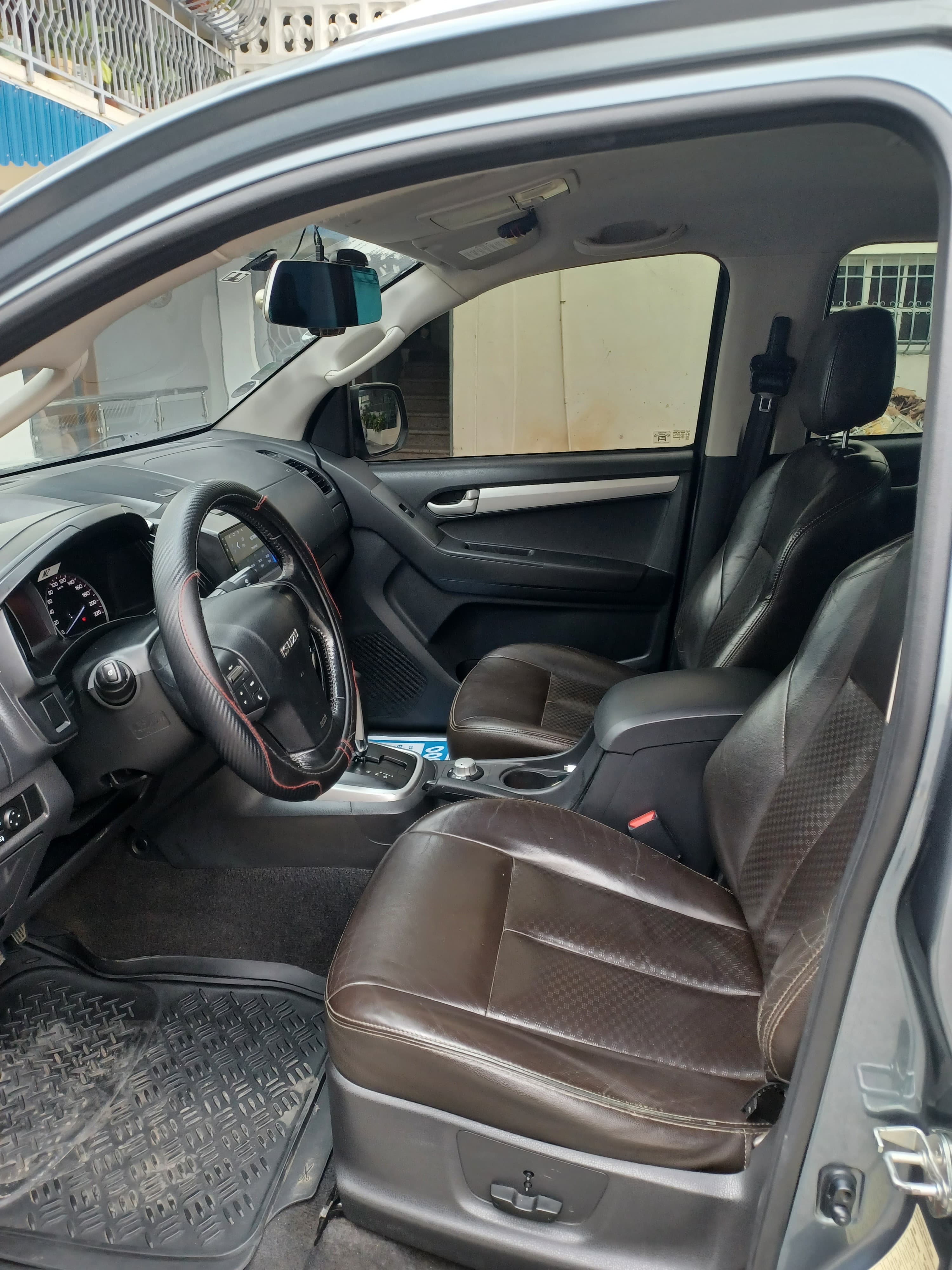 jeepetas y camionetas - Isuzu D’MAX 2013 2