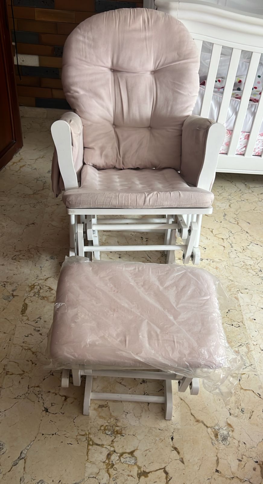 muebles - mecedora con ottoman para lactar
