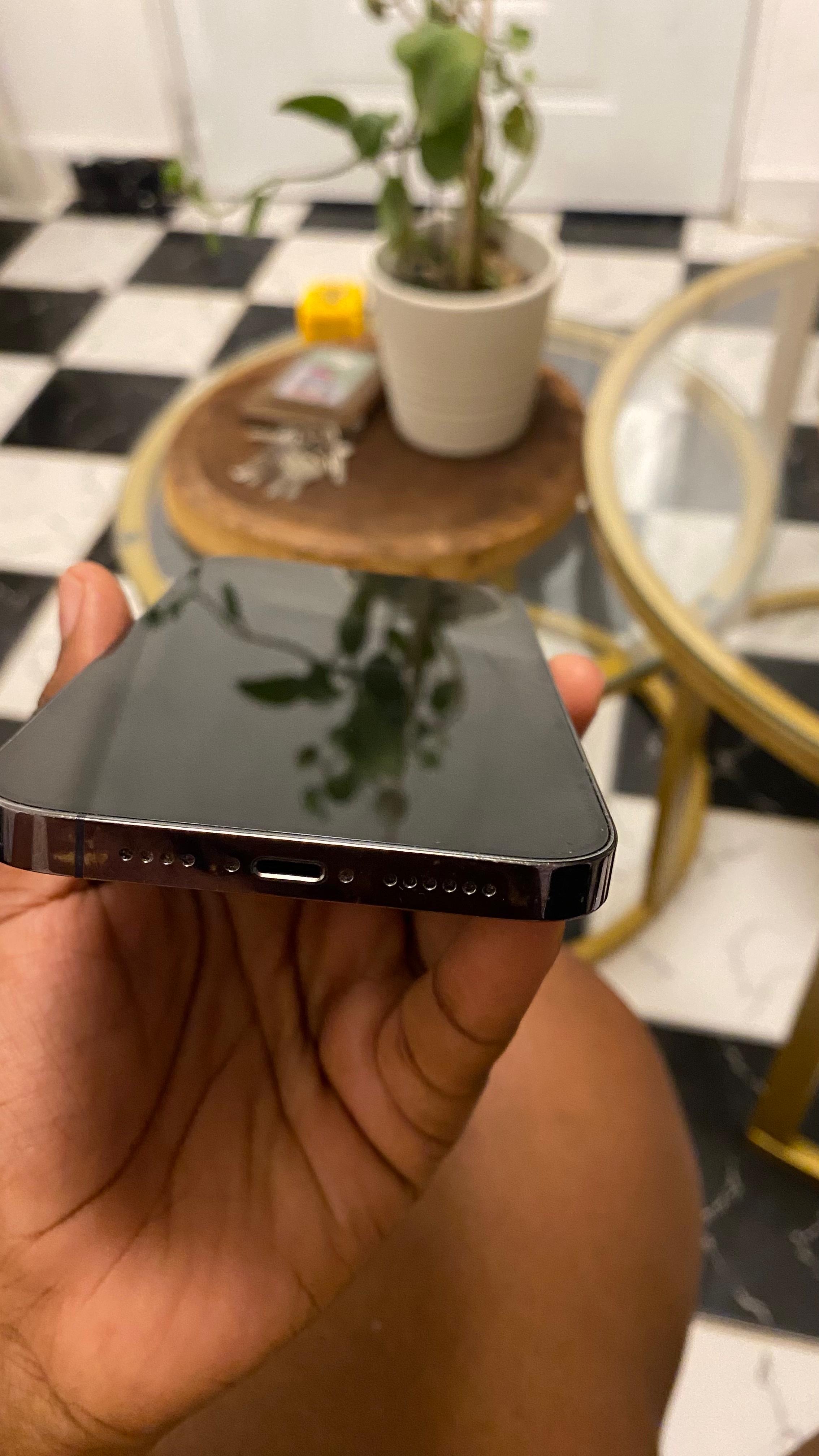 celulares y tabletas - Se venda Iphone 14 pro max 2