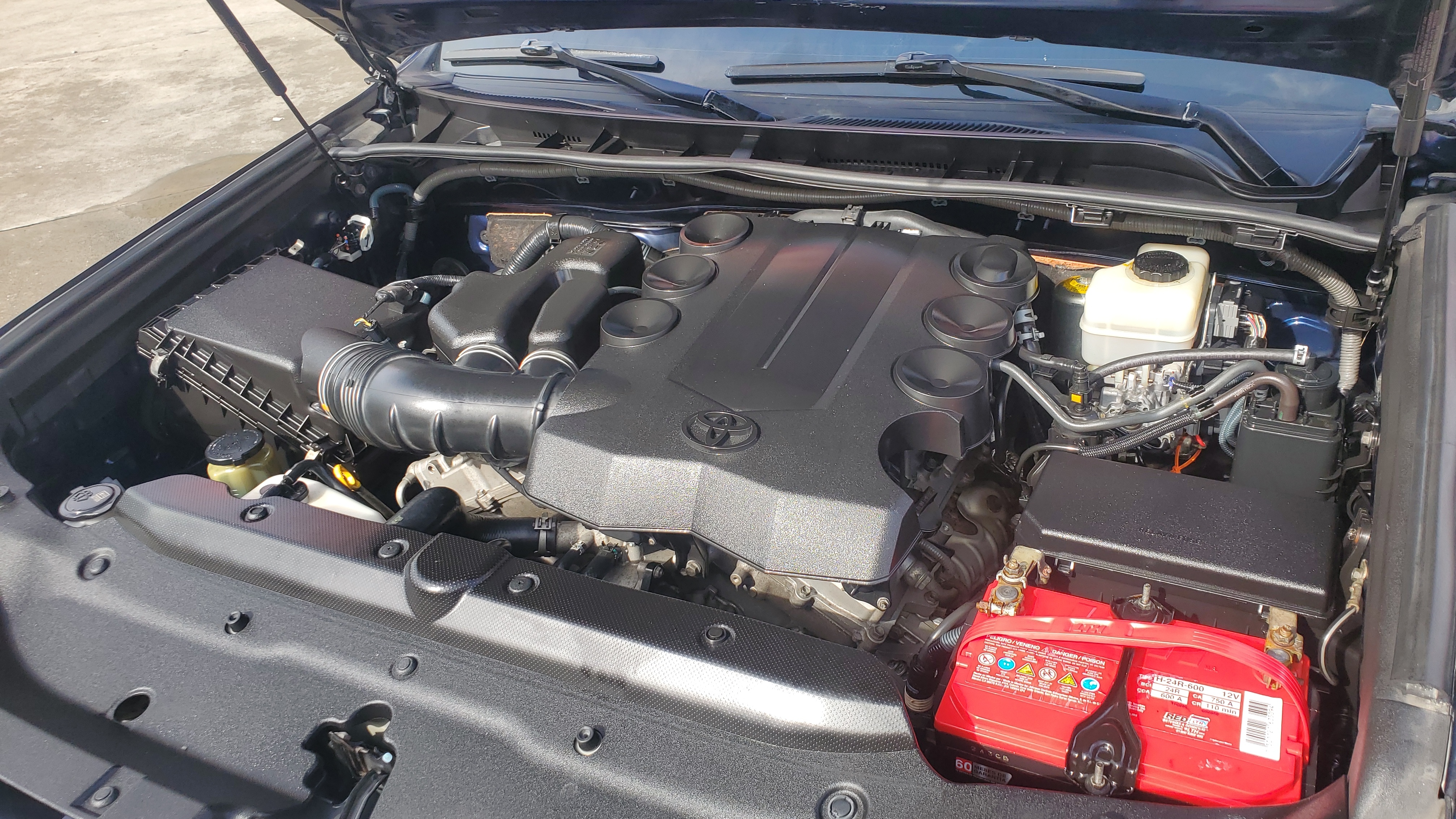 jeepetas y camionetas - 2016 Toyota 4Runner Limited (full) *BIEN NEGOCIABLE* 3