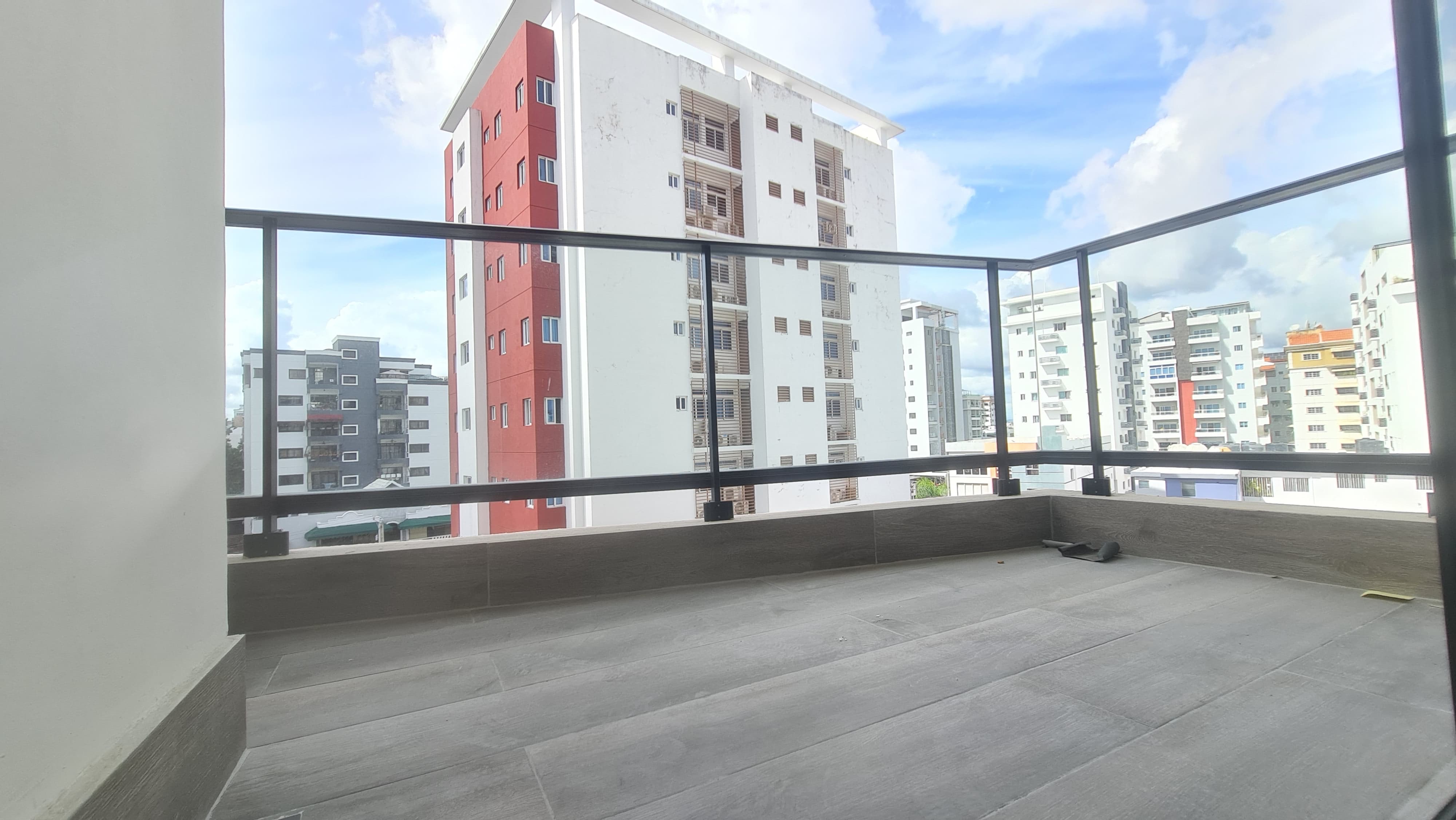 apartamentos - *SE VENDE - Apartamento en Evaristo Morales, próxi 3