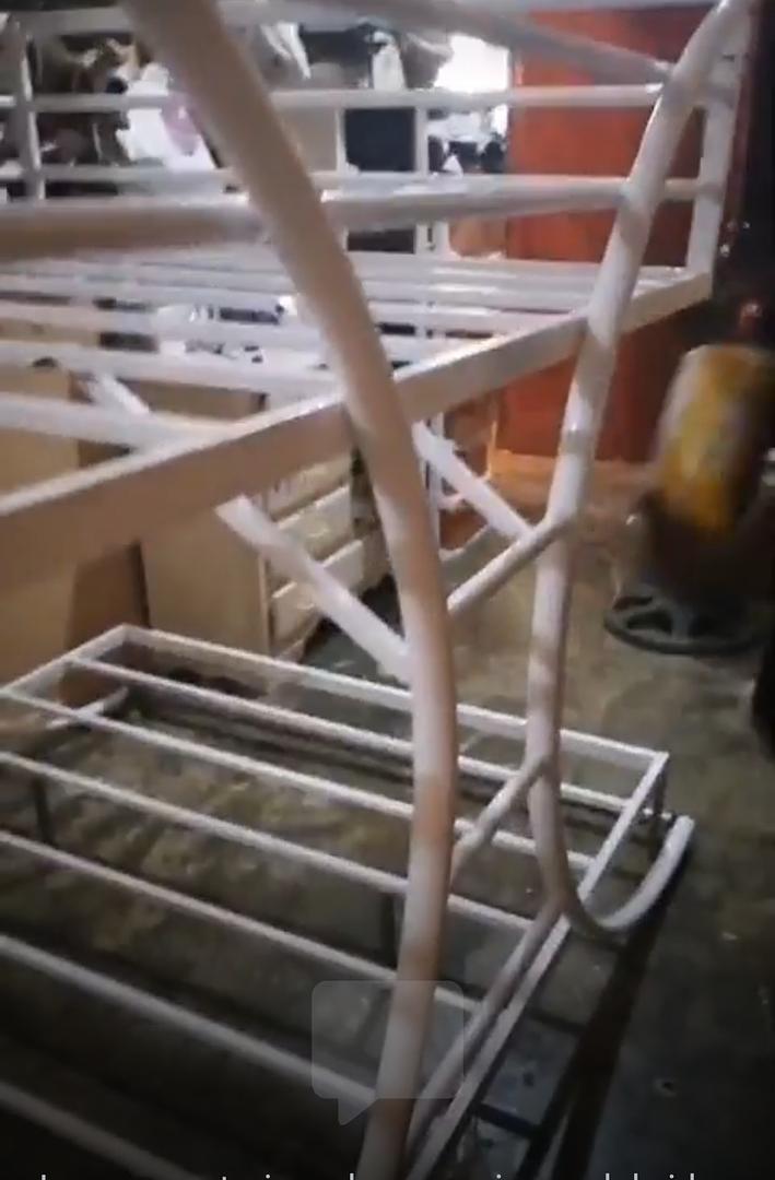 muebles y colchones - CAMAROTES FABRICADOS EN HIERRO GALVANIZADO 3