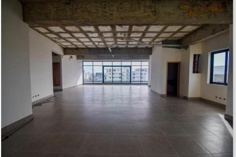 oficinas y locales comerciales - VENTA LOCAL COMECIAL 47.12M2-EVARISTO MORALES 0