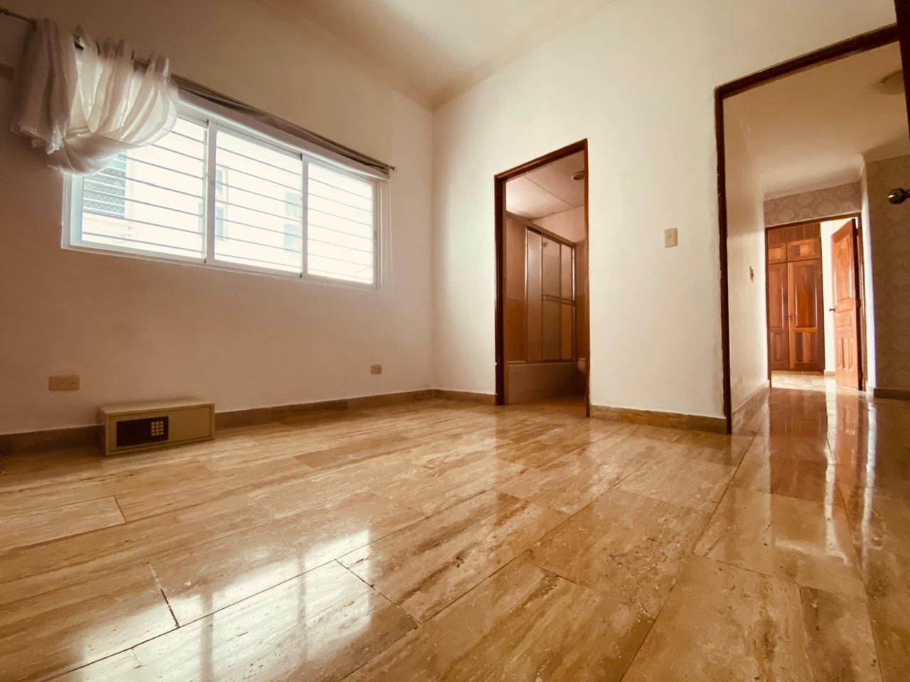 apartamentos - Urb. Real en venta apartamento de 3 habs. 3 baños 1