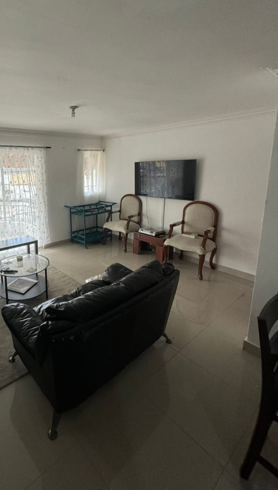 apartamentos - Alquiler de Habitación Amueblada en Zona Céntrica del Distrito Nacional  2
