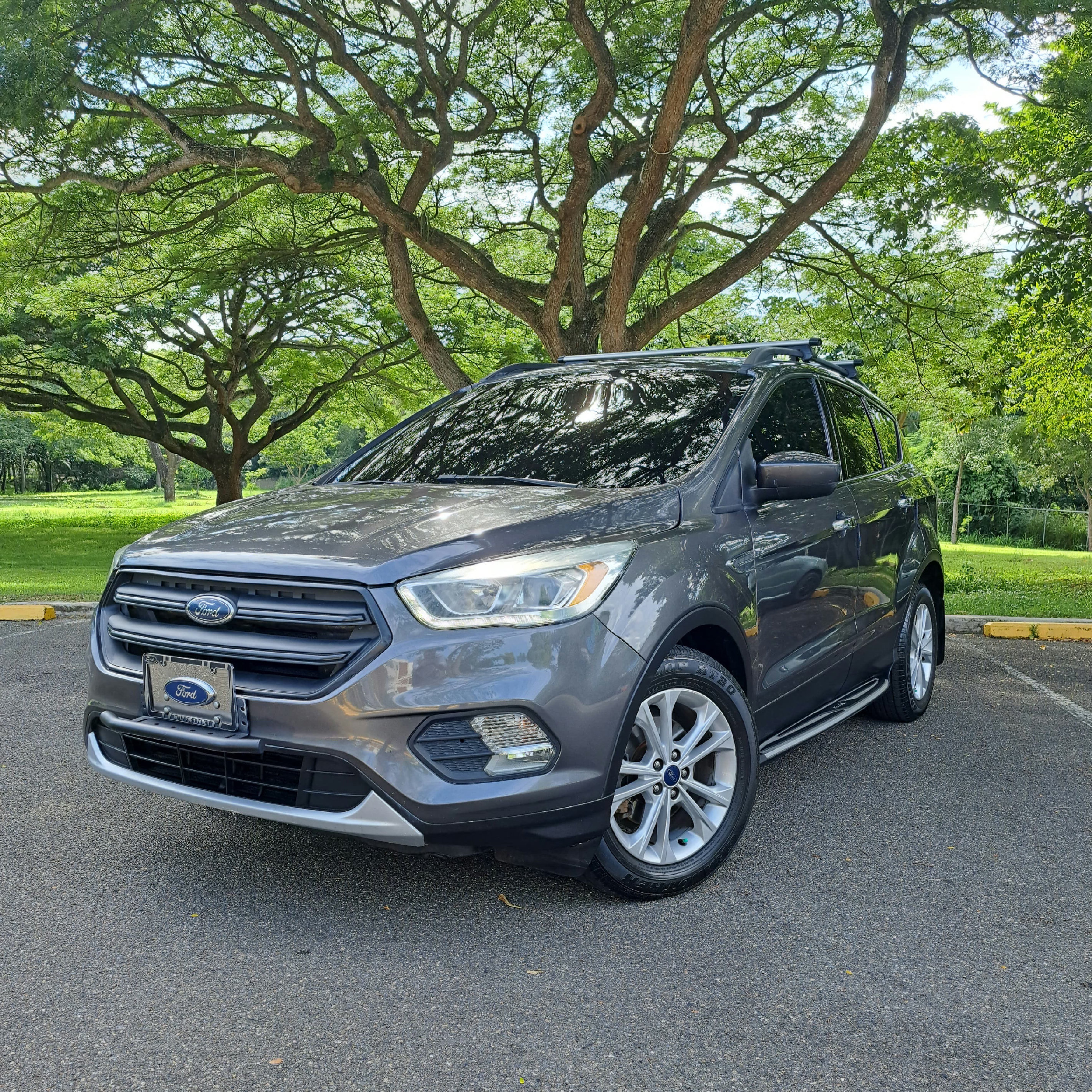 jeepetas y camionetas - FORD ESCAPE 2017 SE  1