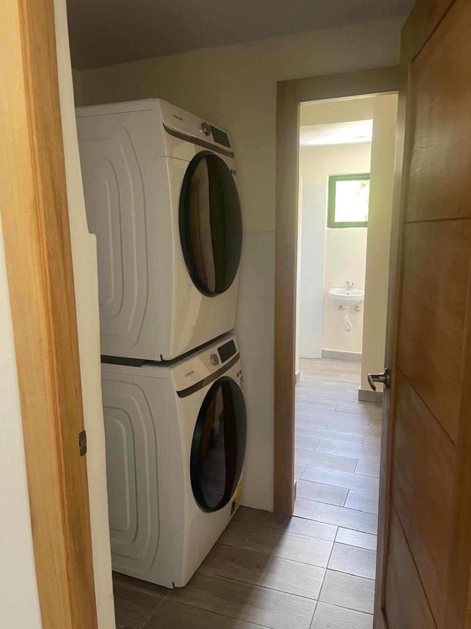 apartamentos - Alquilo apto zona universitaria con línea blanca. 3