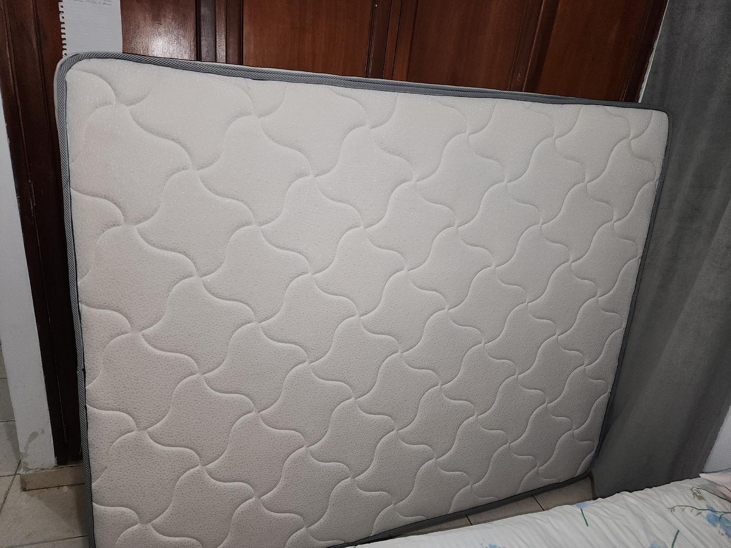 muebles y colchones - Colchón Queen size pillow top, como nuevo! 6