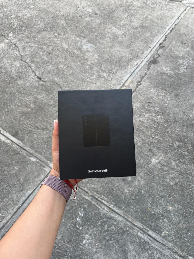 celulares y tabletas - Samsung Galaxy Z Fold5 Internacional 256GB-512GB  SELLADOS 